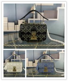 Picture of Dior Lady Handbags _SKUfw141266567fw